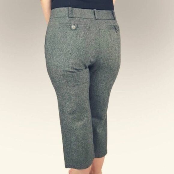 CLEARANCE! Gray Cache Cropped Trouser Size 2 NWOT - Picture 4 of 4